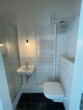 innenliegendes Duschbad - Charmante, renovierte 3-Zimmer-Wohnung mit sonnigem Balkon