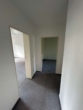 Flur - Wohnträume wahr werden lassen! 3 Zimmerwohnung mit Balkon zum 01.12.2025 zum selbst gestalten! 3 KM