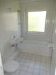 Badezimmer - Helle 2-Zimmerwohnung mit Balkon – ab 16.07.2026 neu vermietbar!