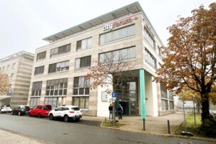 !!! Absolutes Highlight: Modernes Büro in Top-Lage !!!, Im Eichsfeld 1, 65428 Rüsselsheim, Bürohaus