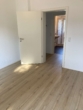 Schlafzimmer - Einziehen und wohlfühlen: 2,5-Zimmerwohnung mit Balkon!