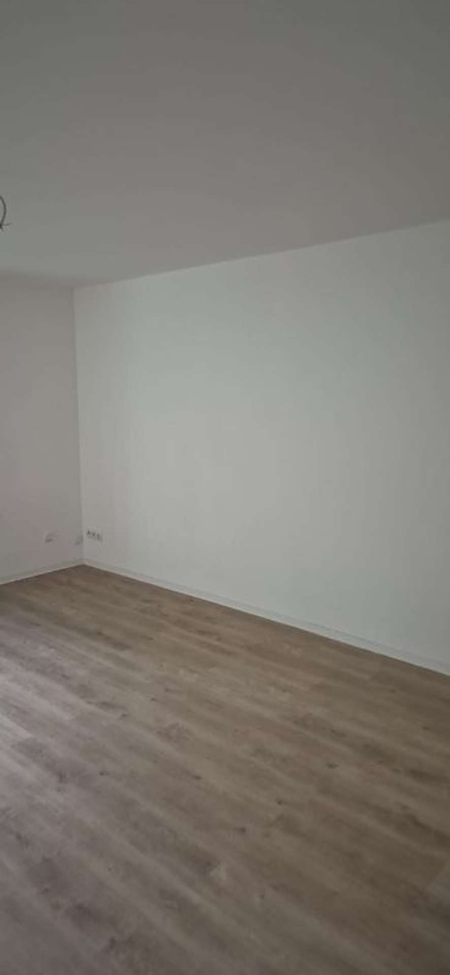 Gepflegte 3-Zimmer Wohnung mit Balkon, Friedrich-List-Straße 9, 31789 Hameln, Etagenwohnung