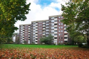 Sehr schöne – 3 Zimmerwohnung mit Loggia in Duisburg-Mündelheim, Ehinger Berg 197, 47259 Duisburg, Etagenwohnung