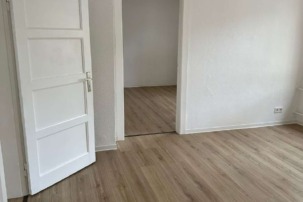 Helle moderne 3 Zimmerwohnung ab sofort frei!, Pestalozzistr. 38, 27568 Bremerhaven, Etagenwohnung