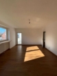 Wohzimmer - Helle 3‑Zimmer‑Wohnung mit Balkon in Grevenbroich