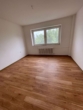 Schlafzimmer - Sehr schöne – 3- Zimmerwohnung mit EBK in Duisburg-Mündelheim