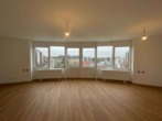 Fensterfront - 2. Bezug nach Sanierung 1-Zimmer Apartment mit EBK – Düsseldorf
