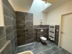 Badezimmer - 2. Bezug nach Sanierung 1-Zimmer Apartment mit EBK – Düsseldorf