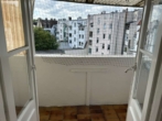 Aussicht Balkon - Renovierte 2-Zimmer-Wohnung mit Charme und sonnigem Balkon