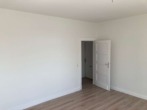 Wohnzimmer - Helle, schöne 2 Zimmerwohnung mit Balkon zum 01.06.2025 neu vermietbar!