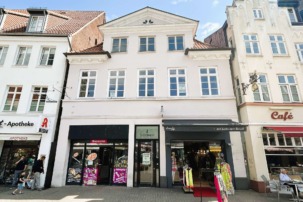 *** Geschäftshaus in 1A-Lage in Flensburg ***, Südermarkt 2, 24937 Flensburg, Geschäftshaus