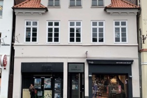 *** Geschäftshaus in 1A-Lage in Flensburg ***, Südermarkt 2, 24937 Flensburg, Geschäftshaus