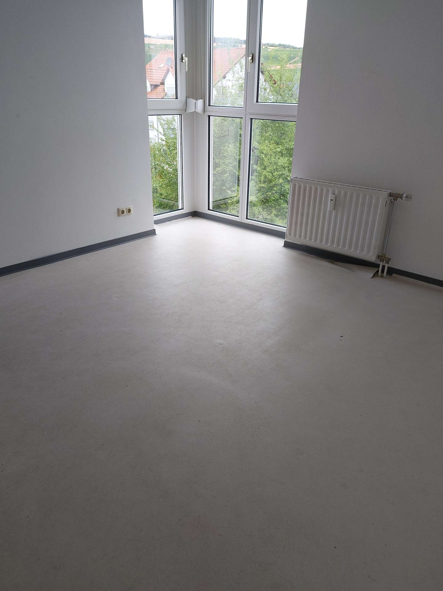 !!! Tolle 2-Zimmer-Wohnung mit Balkon !!! (WBS für 54,5 m² erforderlich), Berlinstraße 102, 55411 Bingen, Etagenwohnung