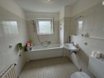 Badezimmer - !!! Tolle 2-Zimmer-Wohnung mit Balkon !!! (WBS für 54,5 m² erforderlich)