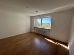 Wohnzimmer - Helle 3‑Zimmer‑Wohnung mit großzügiger Küche – neue/r Mieter/in ab 16.05.2026 gesucht