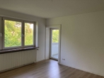 Wohnzimmer - Wohnen nahe des Bürgerparks – 3-Zimmer Wohnung zum 01.07!