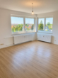 Wohnzimmer - 1x Kaltmieterlass – Schöne Aussicht – 2- Zimmer Wohnung ab sofort!