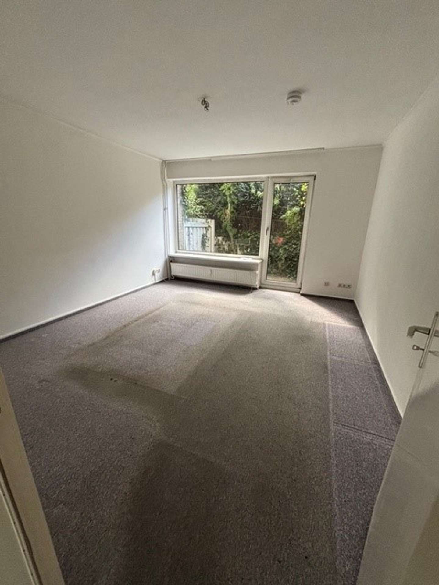 3‑Zimmer‑Wohnung mit Balkon und Tageslicht in Engelsby – 3 KM frei zum 15.08.2026 vermietbar, Joseph-Haydn-Str. 5, 24943 Flensburg, Erdgeschosswohnung