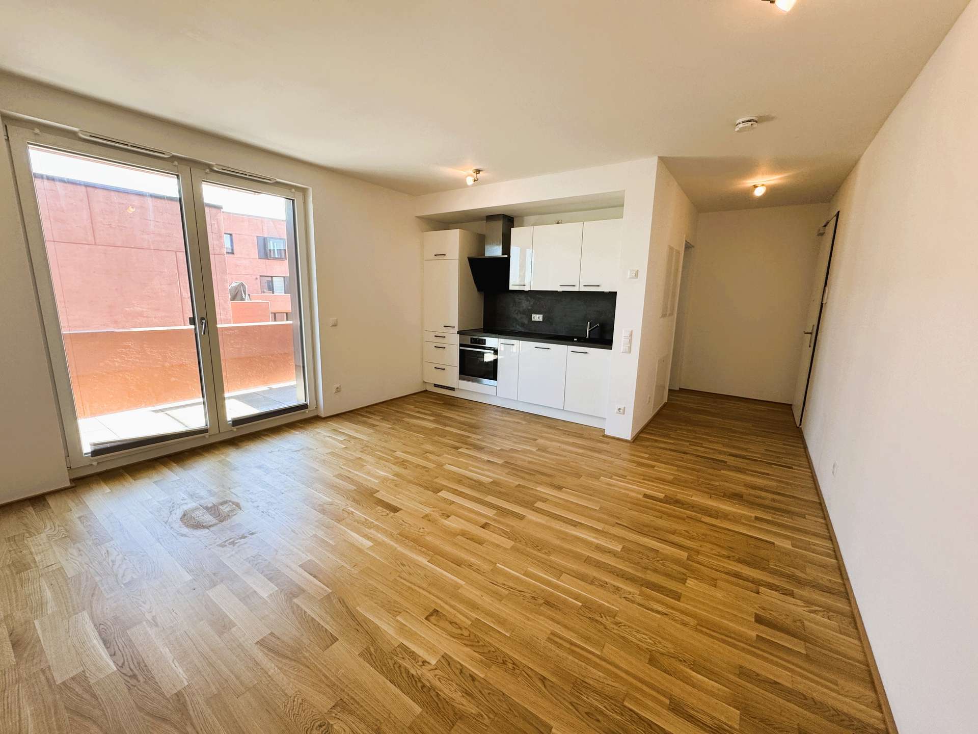 !!! Mainz Zollhafen – Leben am Wasser – funktionale 1-ZW mit Balkon !!!, Fischerhof 19, 55120 Mainz, Etagenwohnung