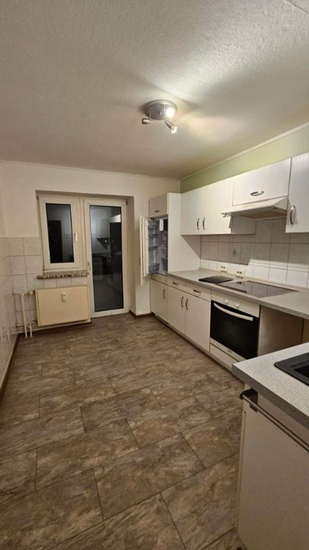 Monate Kaltmietfrei! 2‑Zimmer-Wohnung mit Balkon – sofort frei, Kaiserstraße 28, 24782 Büdelsdorf, Etagenwohnung