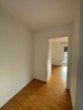Flur - Modern geschnittene 3-Zimmer-Wohnung mit Balkon