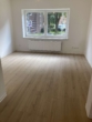Wohnzimmer - Für Soldaten, schicke 2,5-Zimmerwohnung mit Dusche!