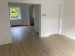 Wohnzimmer - Für Soldaten, schicke 2,5-Zimmerwohnung mit Dusche!
