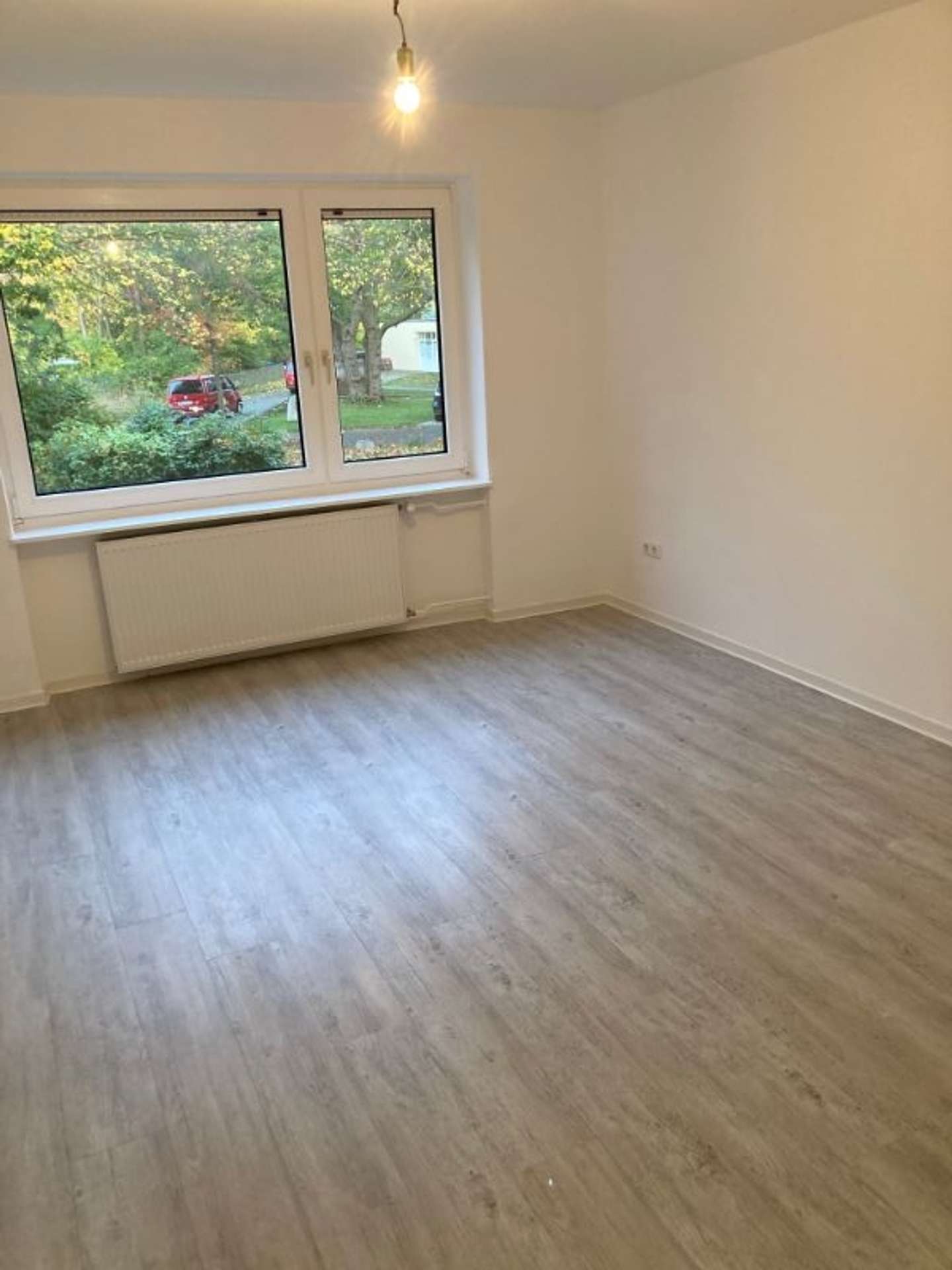 Nachmieter gesucht: Attraktive 2,5‑Zimmer‑Wohnung im Hochparterre mit Balkon – verfügbar ab 01.05., Stolbergring 9, 24340 Eckernförde, Erdgeschosswohnung