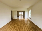 Wohnzimmer - !!! Tolle 2-3 ZW mit Sonnen-Loggia!!!