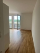 Wohnzimmer - !!! Mainz Zollhafen – Leben direkt am Wasser – helle 2-ZW mit Balkon!!!