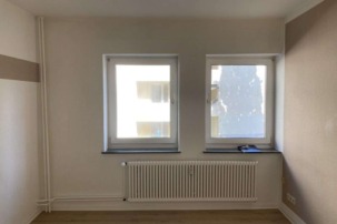 Großzügige 2-Zimmer-Wohnung mit Blick ins Grüne zum 01.07. zu vermieten!, Wörther Str. 14, 27570 Bremerhaven, Etagenwohnung