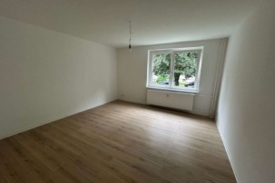 Modernisierte 3-Zimmer-Erdgeschosswohnung mit stilvollem Ambiente zum 01.09.2025 bezugsfertig!, Hochstr. 32, 24939 Flensburg, Erdgeschosswohnung