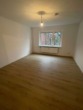 Zimmer 2 - Moderne 2,5 Zimmerwohnung mit Balkon zum 01.06.2025 neu vermietbar!