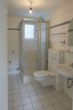 Badezimmer - Senioren/innen Wohnung wird frei! 3 Zimmer, Loggia barrierefrei zum 01.05.2026