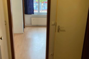 Ideal für Pendler: 1-Zimmerwohnung zum Selbstrenovieren!, Westerstraße 2, 26826 Weener, Erdgeschosswohnung