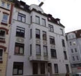 Hausansicht - Helle 3-Zimmer-Wohnung mit Einbauküche – 1 Monatsgrundmiete frei! Nachmieter ab dem 17.08.2026