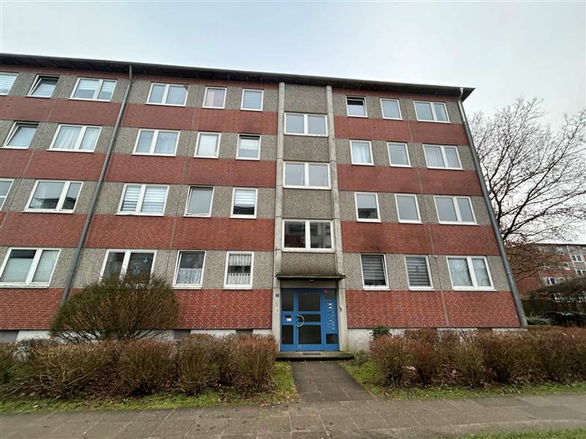 Geräumige 3-ZW in Engelsby mit Balkon vermietbar ab dem 01.10.2026, Mozartstr. 2, 24943 Flensburg, Etagenwohnung