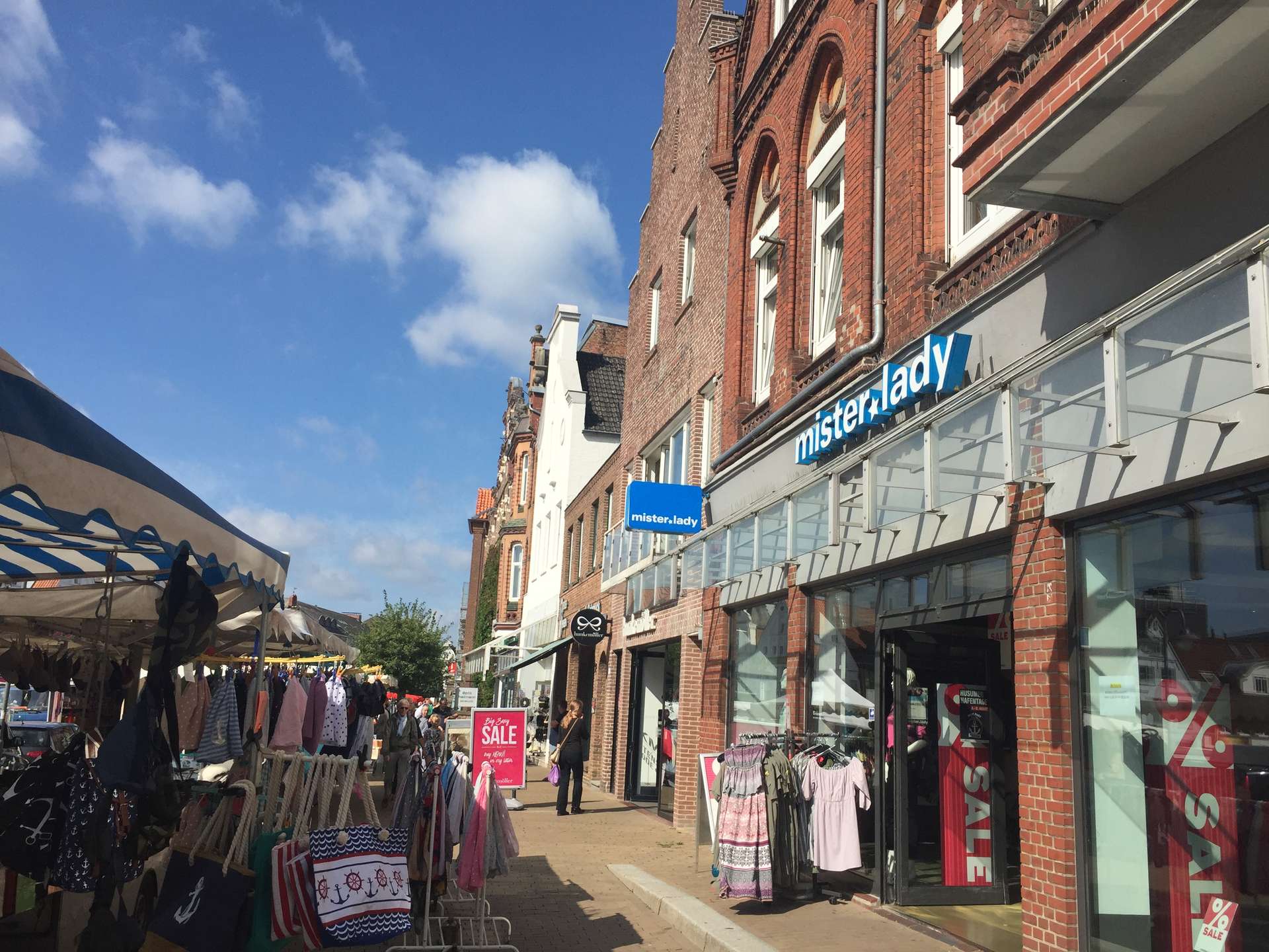 Attraktive Lage! Gewerberäume im Herzen von Husum!, Markt 11-13, 24866 Husum, Bürohaus