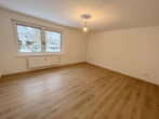 Wohnzimmer - Lichtdurchflutete 3-Zimmer-Wohnung sucht Nachmieter zum 01.09.2026!