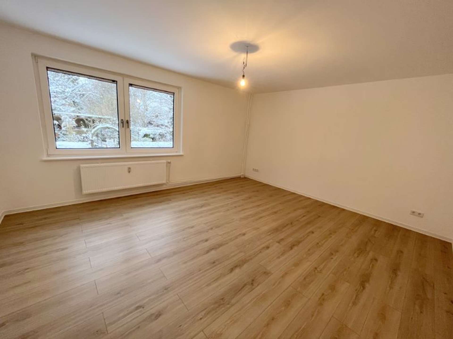 Lichtdurchflutete 3-Zimmer-Wohnung sucht Nachmieter zum 01.09.2026!, Ostlandstr. 43, 24340 Eckernförde, Erdgeschosswohnung