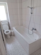 Badezimmer - 2,5-Zimmer-Hochparterrewohnung mit Balkon | Einzug ab 01.09.