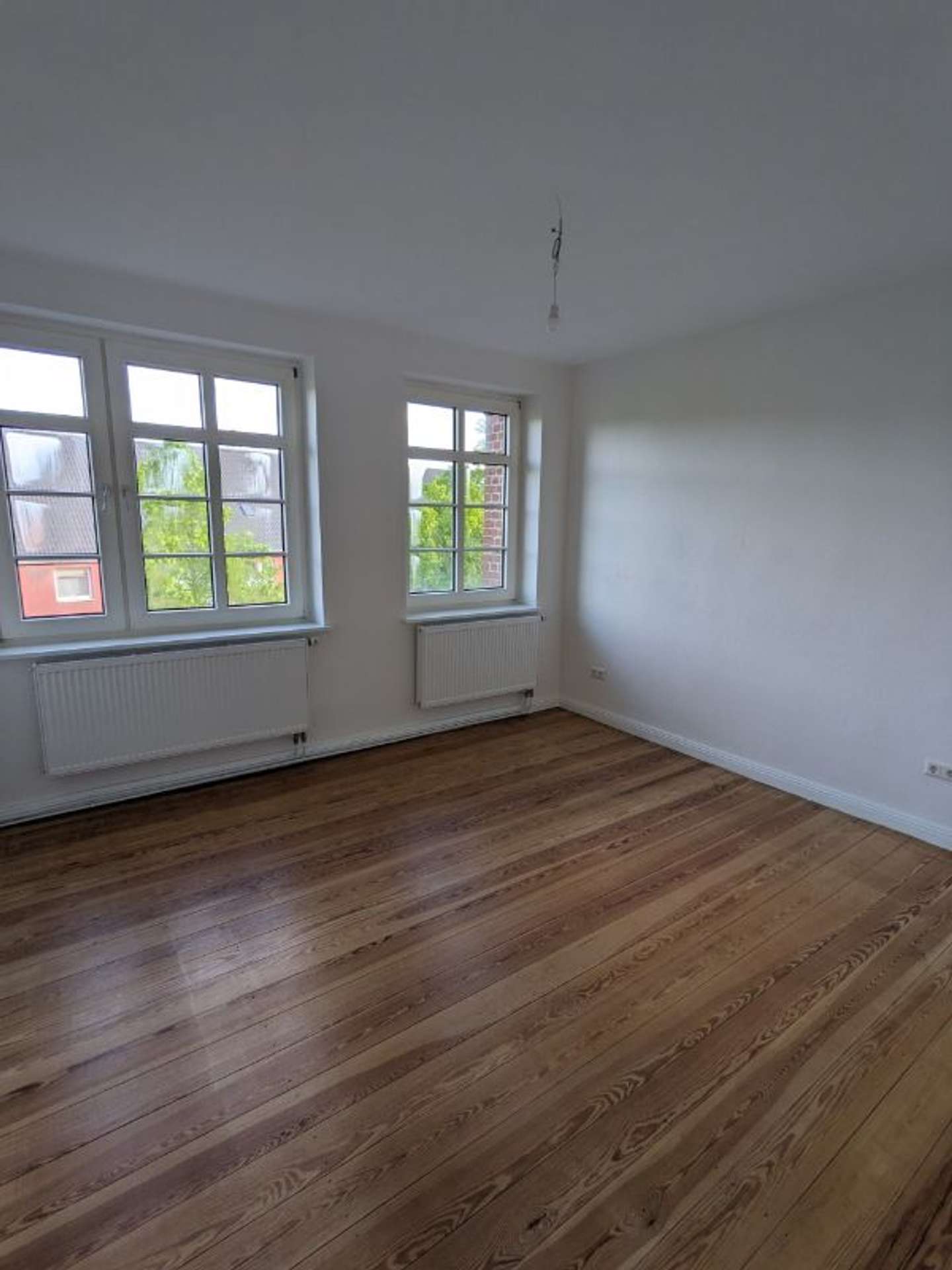 Erstbezug nach Sanierung – Bezugsfrei zum 15.06.2026!, Werderstraße 35, 24534 Neumünster, Etagenwohnung