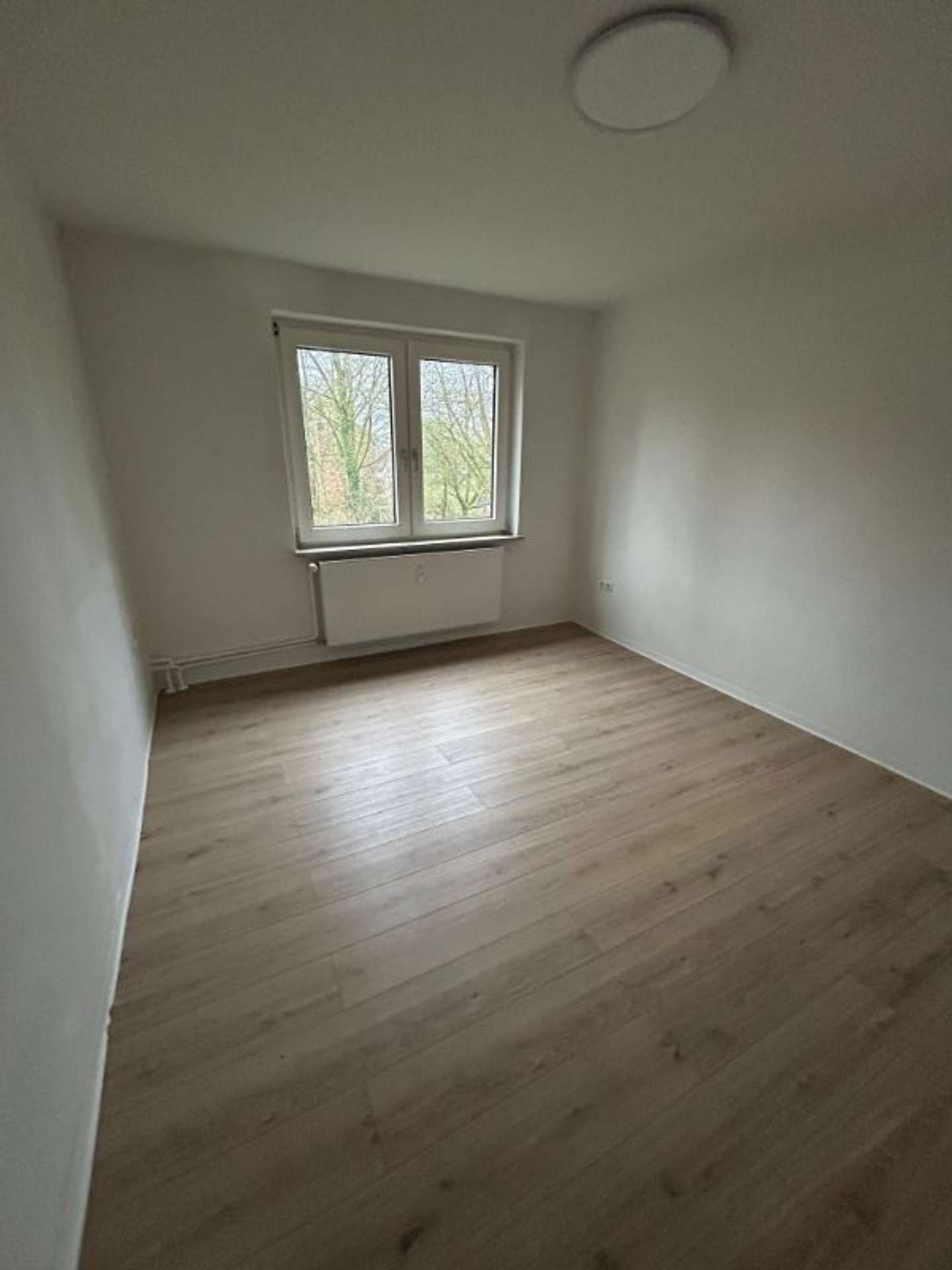Single-Wohnung sucht Nachmieter – 1 Zimmer, verfügbar ab 01.04.2026, Johannes-Hensen-Platz 3, 24340 Eckernförde, Etagenwohnung
