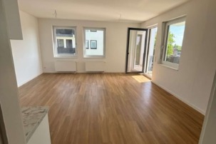 lichtdurchflutete 2 Zimmerwohnung in ruhiger Lage, Rathausgasse 8, 12529 Schönefeld, Etagenwohnung