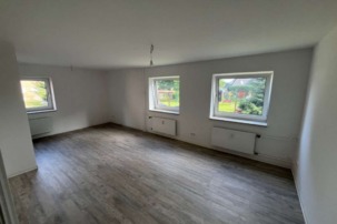 „Offene Besichtigung am 28.07.2025 um 11.45 Uhr“, Julius-Ahlmann-Platz 16, 24768 Rendsburg, Erdgeschosswohnung