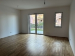 Wohnzimmer - !!! Mainz Zollhafen – Leben am Wasser – funktionale 2-ZW mit Terrasse!!!