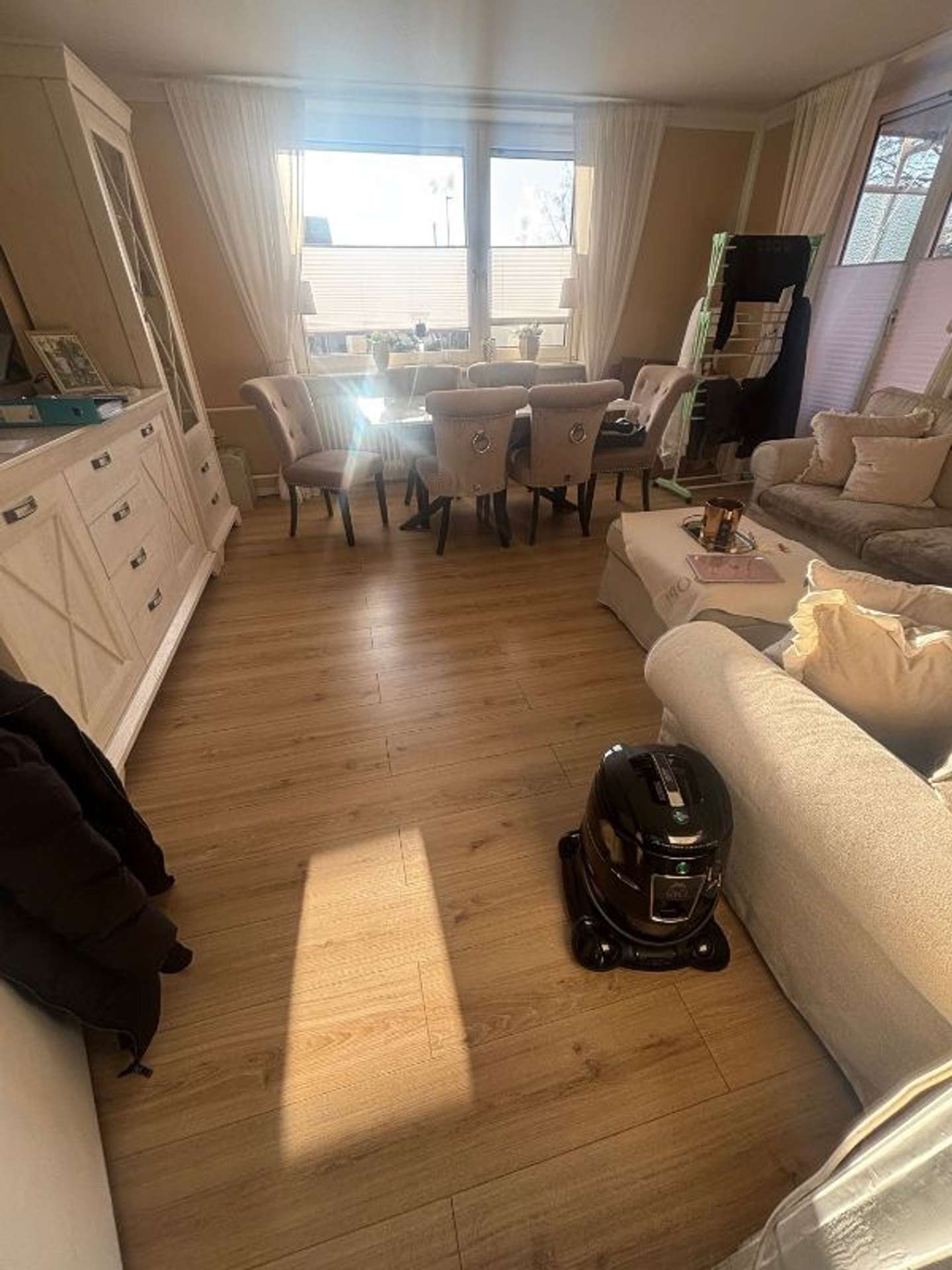 Nachmieter gesucht für helle, moderne 2 Zimmerwohnung zzgl. 2 halben Zimmern zum 01.04.2026!, Heidackerskamp 73, 24536 Neumünster, Etagenwohnung