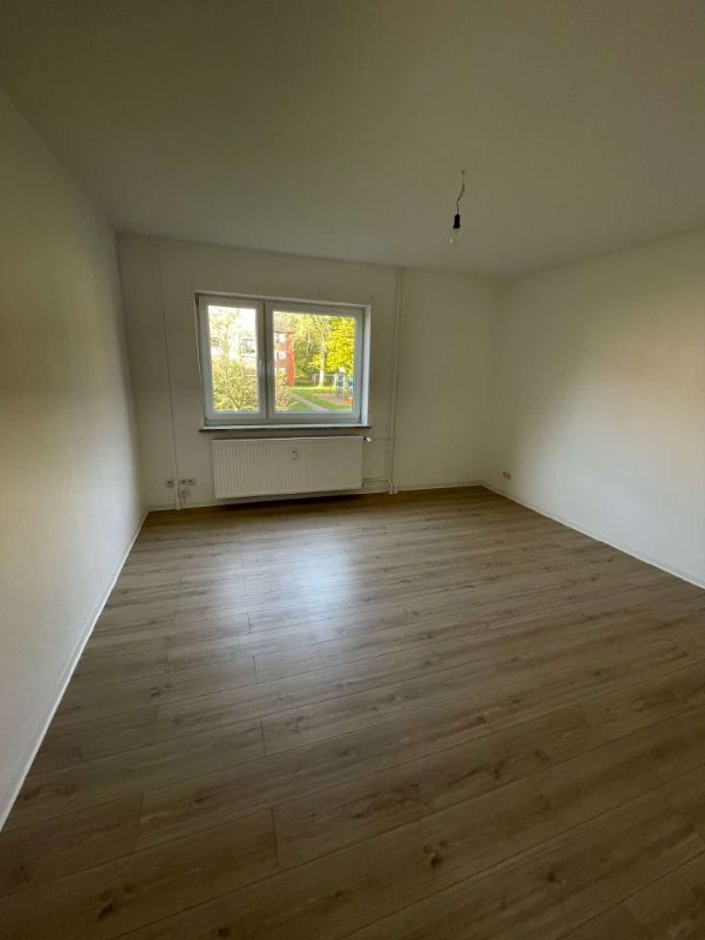 Moderne, gepflegte und zentrale 3 Zimmerwohnung sucht einen Nachmieter zum 01.05.2026!, Nane-Jürgensen-Weg 24, 24941 Flensburg, Etagenwohnung