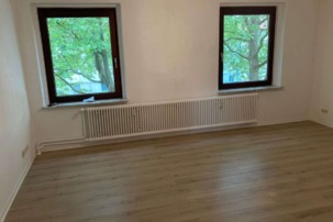 Helle und geräumige 2-Zimmer Wohnung zum 16.07 zu vermieten!, Pestalozzistr. 38, 27568 Bremerhaven, Etagenwohnung