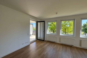 ruhige und sonnige 3 Zimmerwohnung in den Rathausvillen, Rathausgasse 8, 12529 Schönefeld, Etagenwohnung
